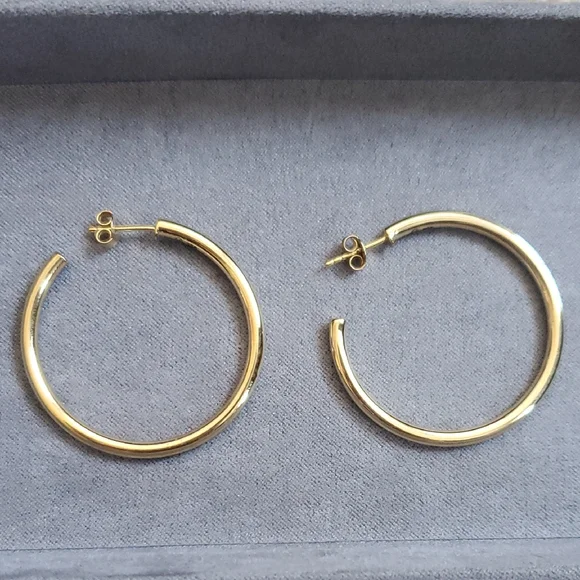 Mejuri Vermeil Tube Hoops - Picture 2 of 8